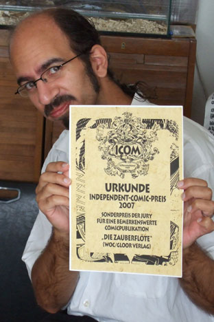 Samar Ertsey mit ICOM Urkunde